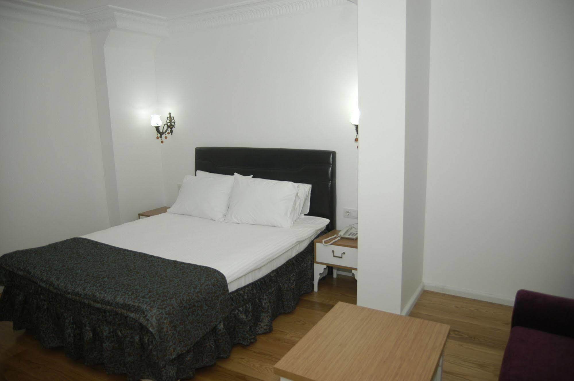 Jakaranda Hotel Isztambul Kültér fotó