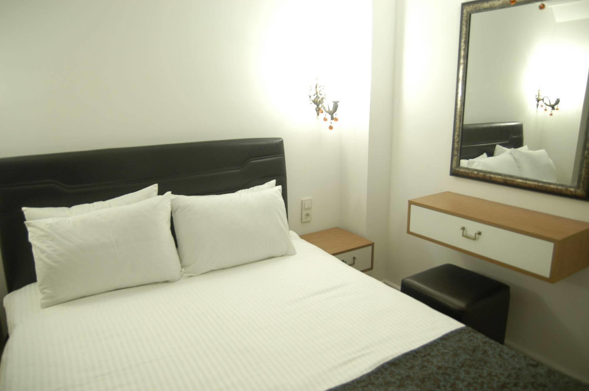 Jakaranda Hotel Isztambul Kültér fotó
