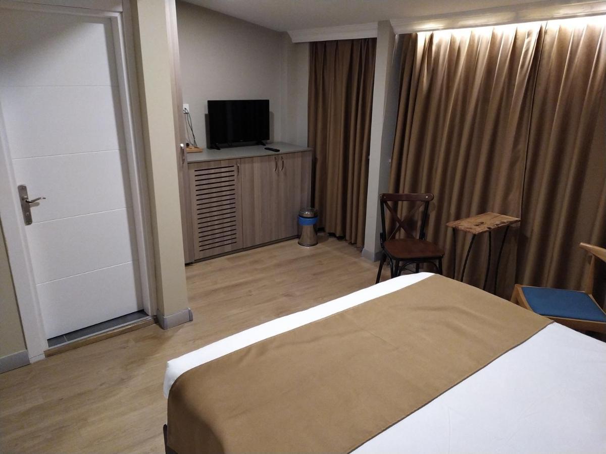 Jakaranda Hotel Isztambul Kültér fotó
